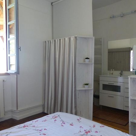 Bed and Breakfast Maison Arriu à Montaut  Extérieur photo